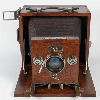 Linos Folding Plate Camera