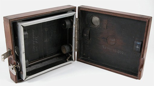 Interior of Rollfilm Back