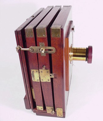 Folded Tailboard Camera